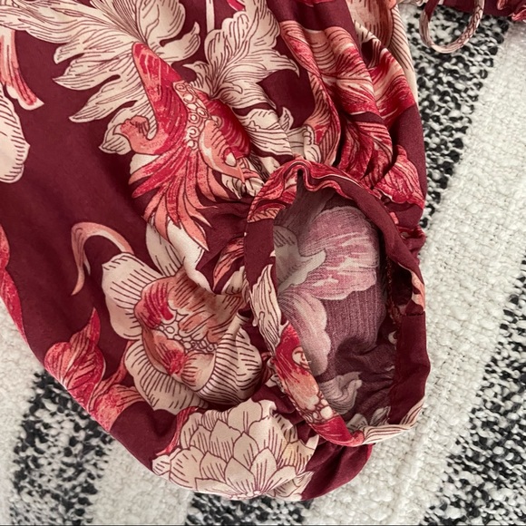 ZARA FLORAL CROPPED TOP SIZE XS - Picture 3 of 5